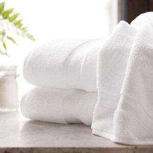 Lynova Towels Collection